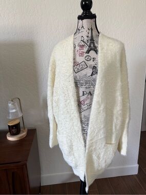 Pink Martini Cream Open-Front Fuzzy Cardigan